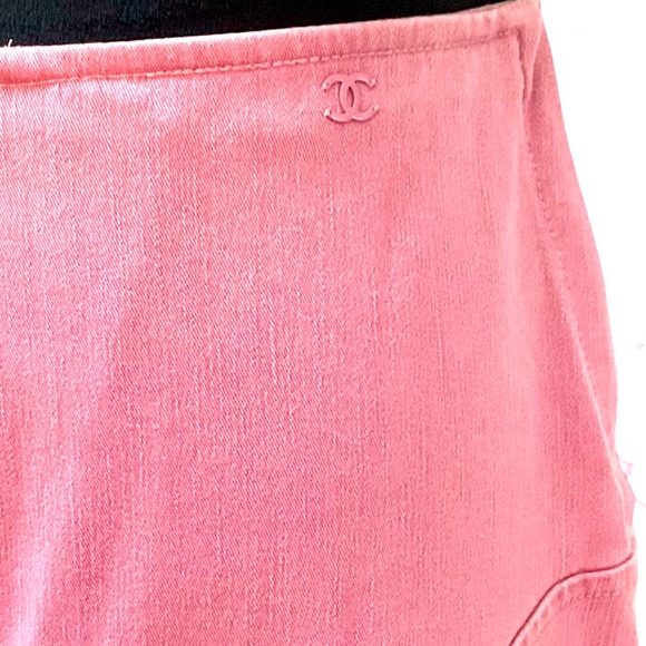 CHANEL soft pink  2004 Skirt - Picture 15 of 15